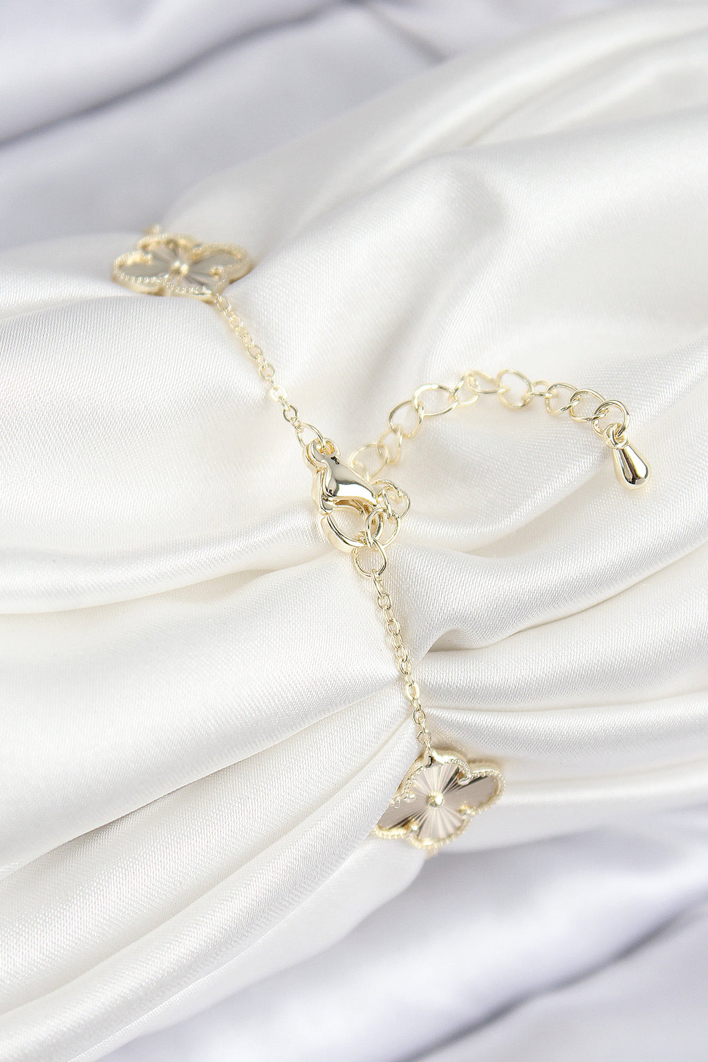 ZEVRA VIP Yonca Bileklik – Gold