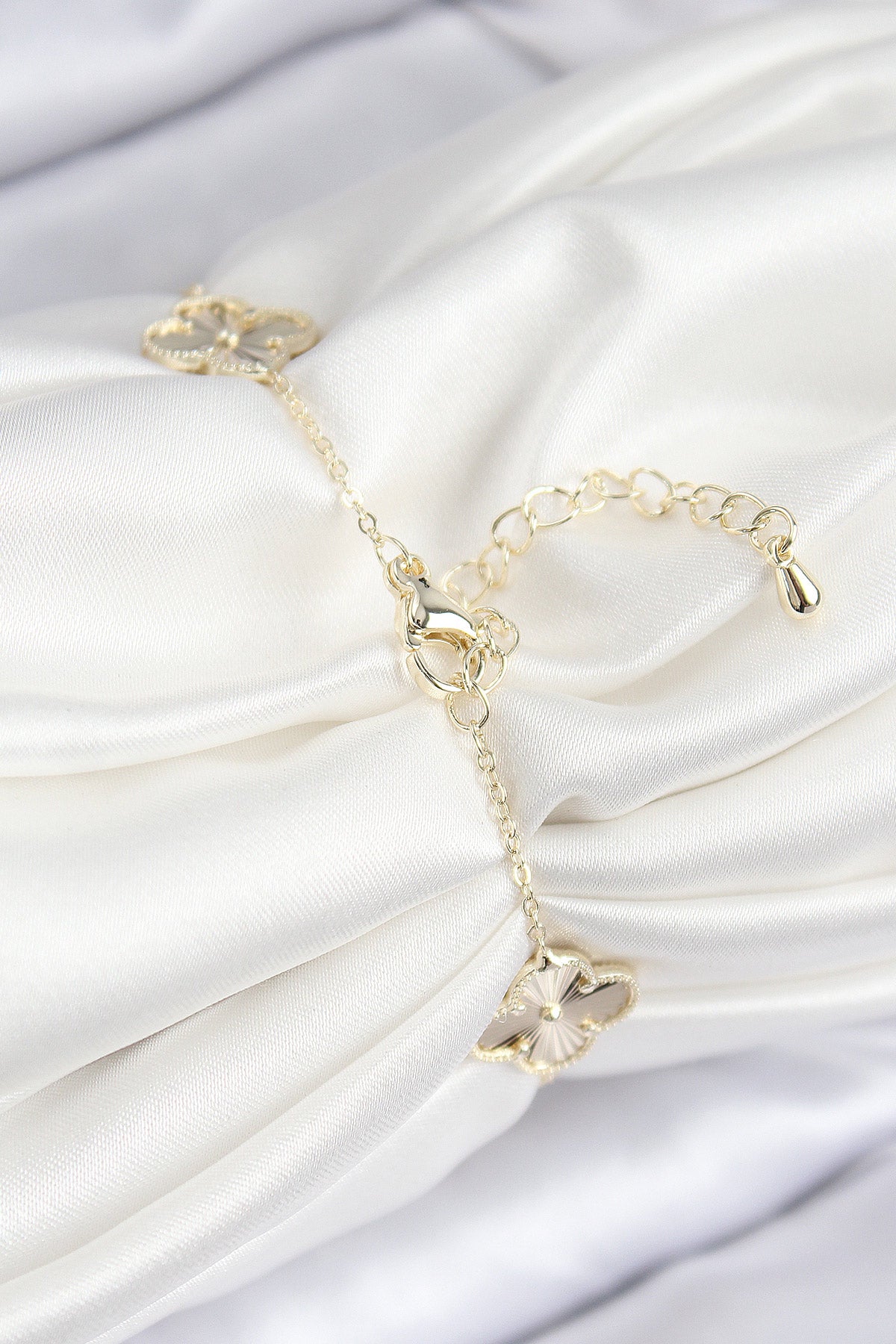ZEVRA VIP Yonca Bileklik – Gold