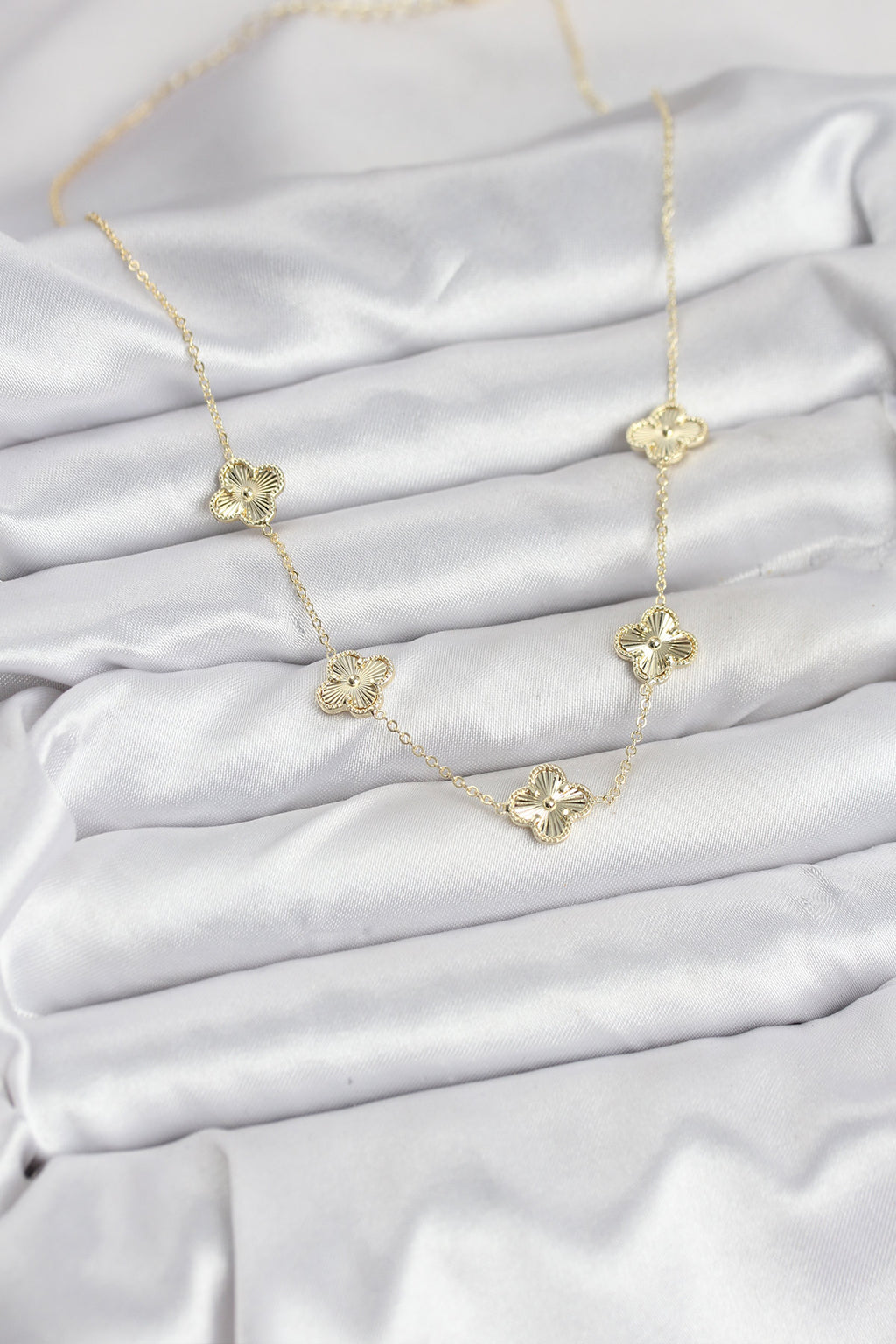 ZEVRA Yonca Kolye – Gold
