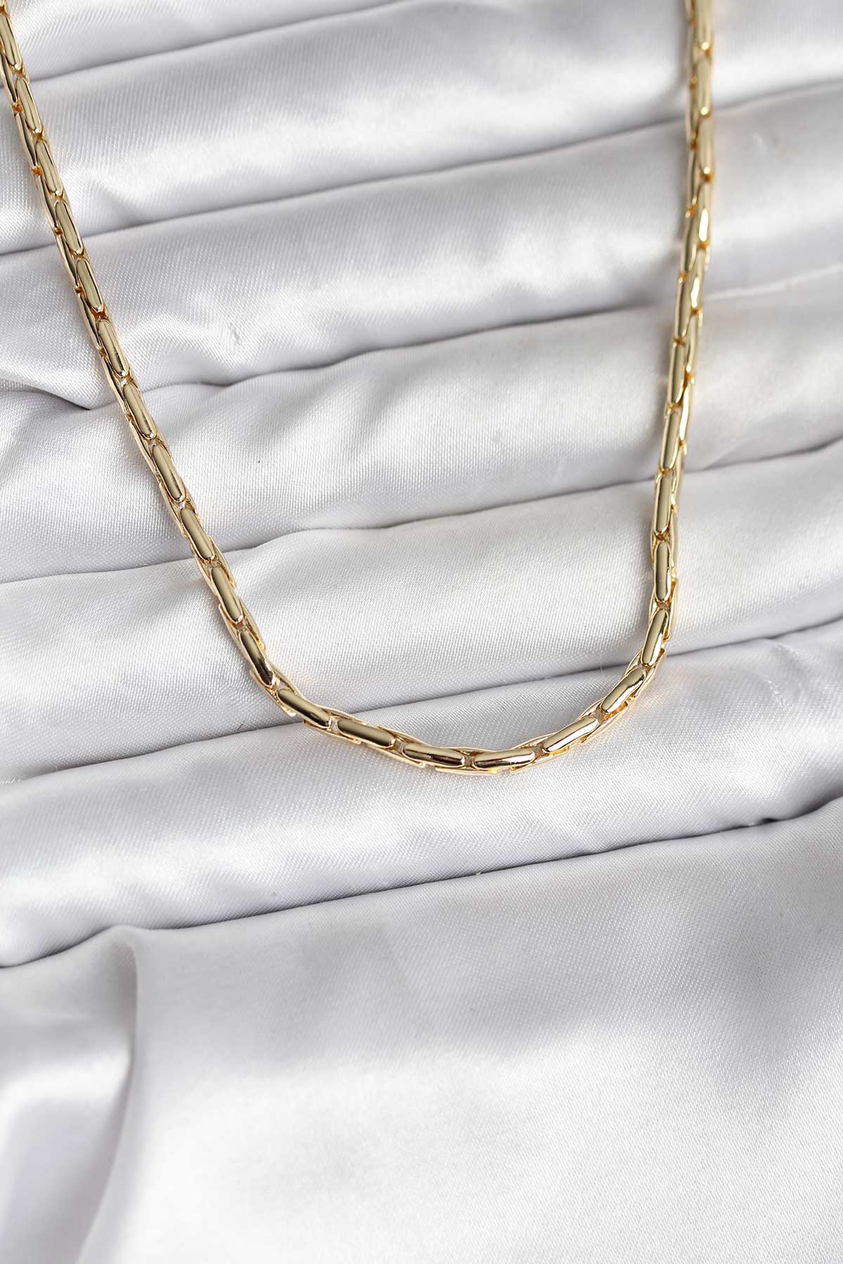 14K Gold Renk Kaplama Model Kadın Kolye