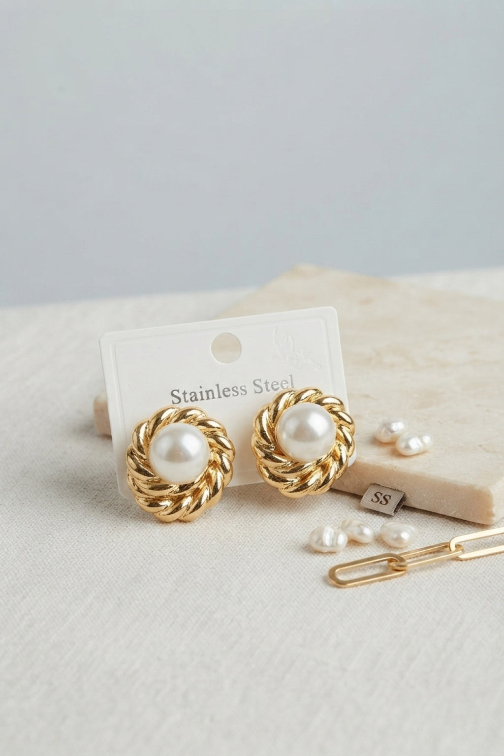 ZEVRA İncili Küpe – Gold