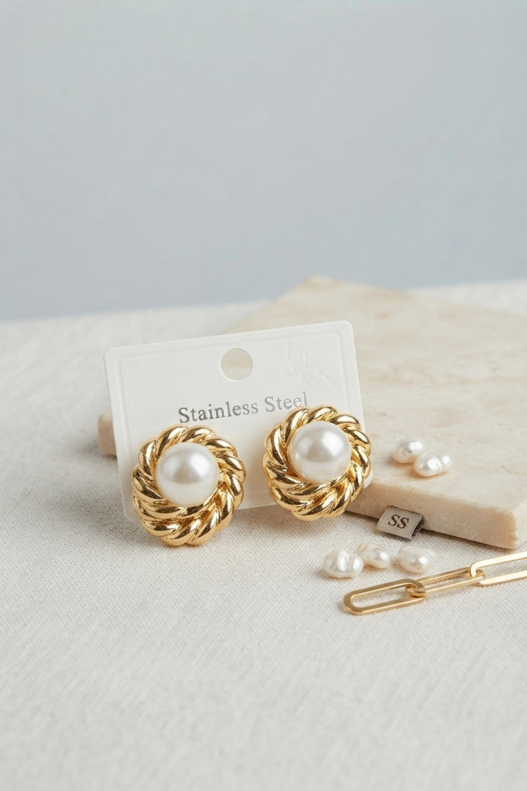 ZEVRA İncili Küpe – Gold