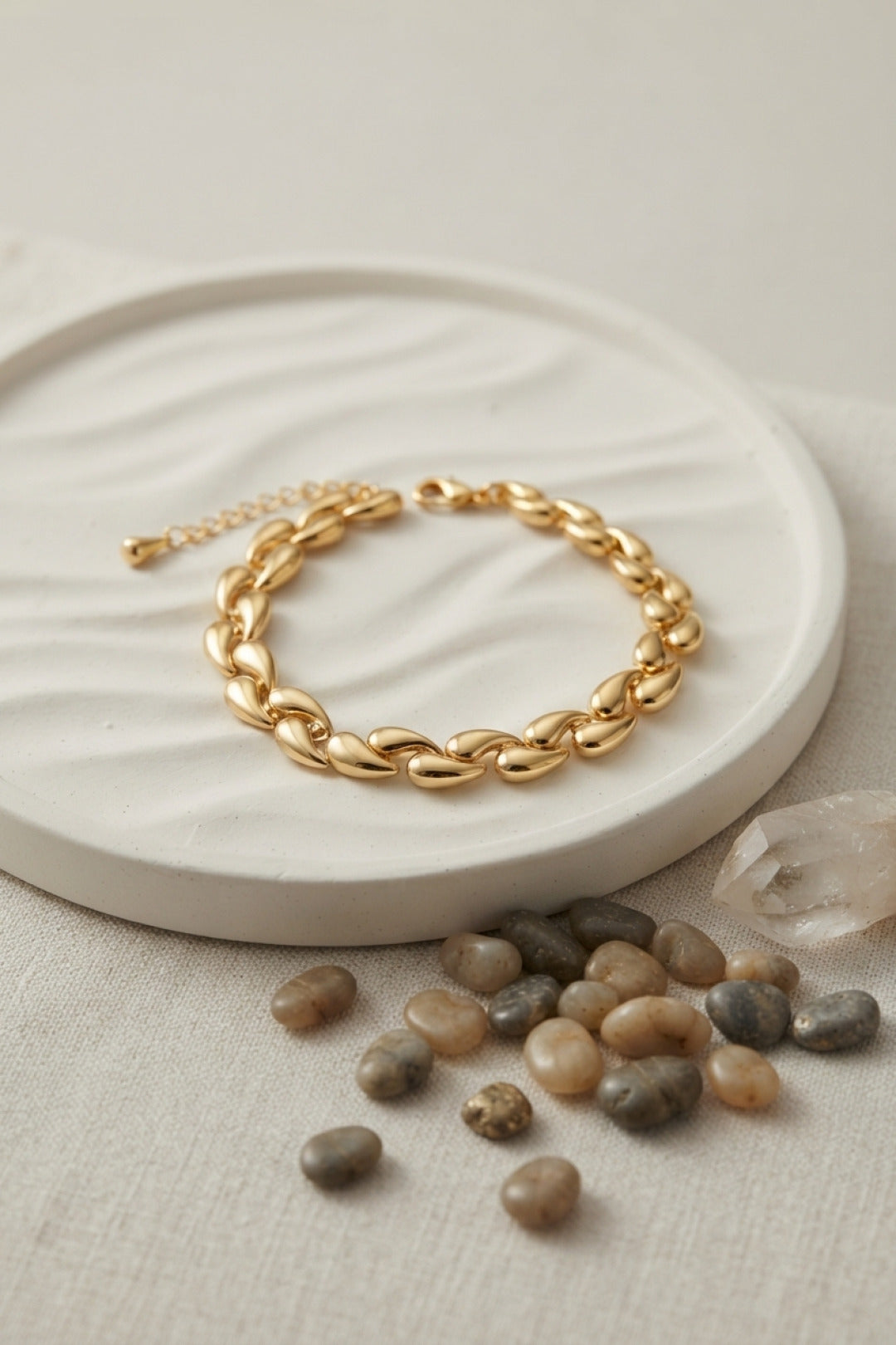 ZEVRA Sarmal Damla Bileklik – Gold